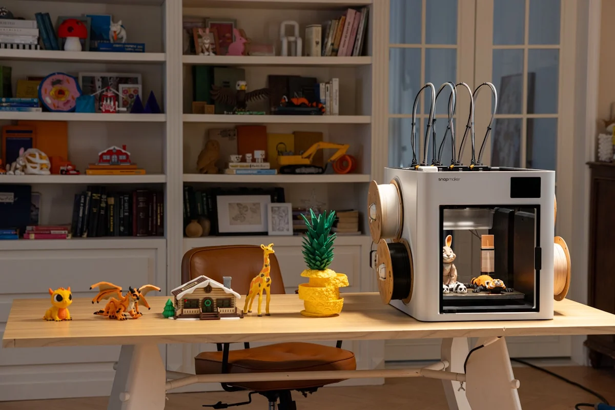 Pièces 3D sur étagère